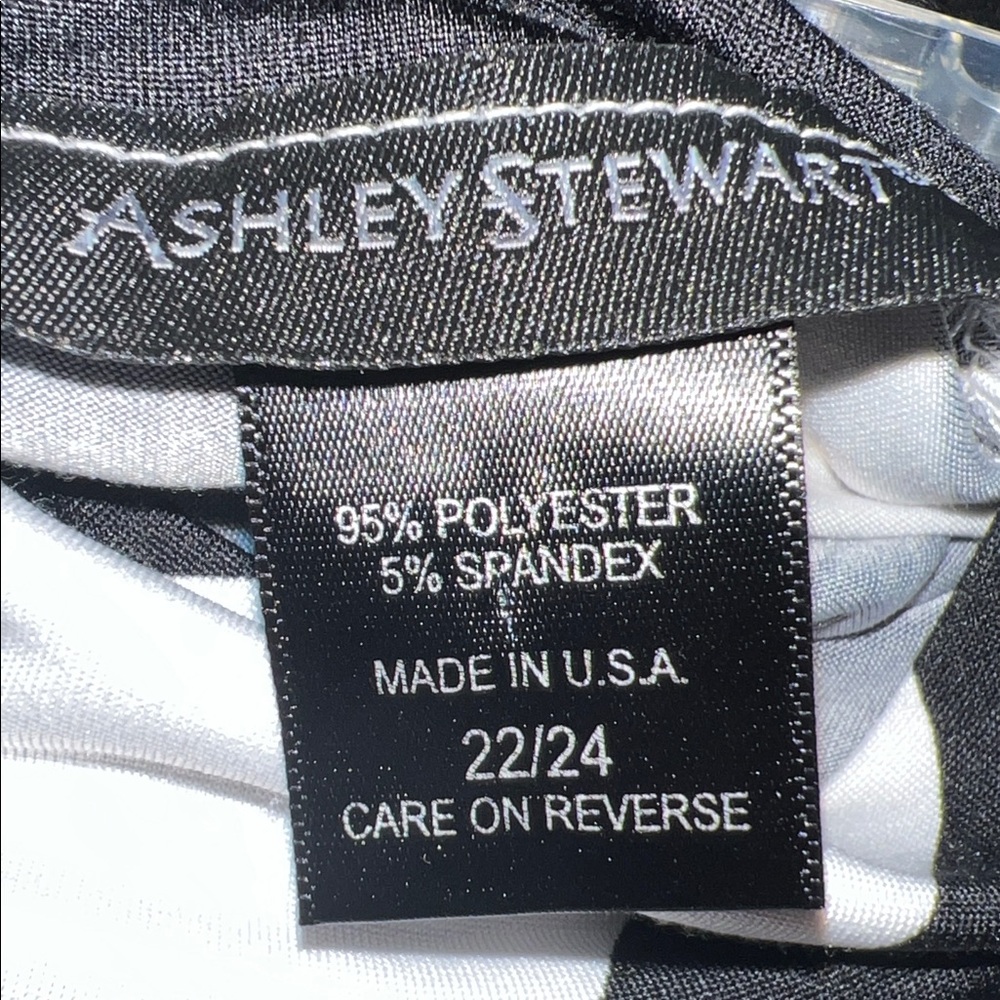 Ashley Stewart Black and White Maxi Dress - Picture 3 of 6